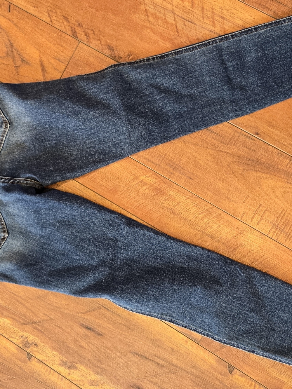 Women’s Skinny Jeans - Medium Blue Frayed Hem - Picture 4 of 4